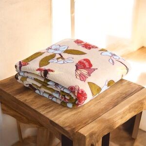 Floral Butterfly Fleece Blanket - New!!